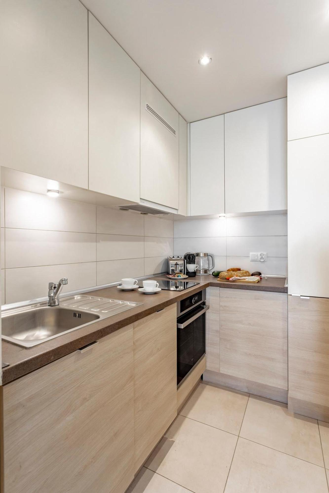 Hala Mirowska Apartments Варшава Номер фото